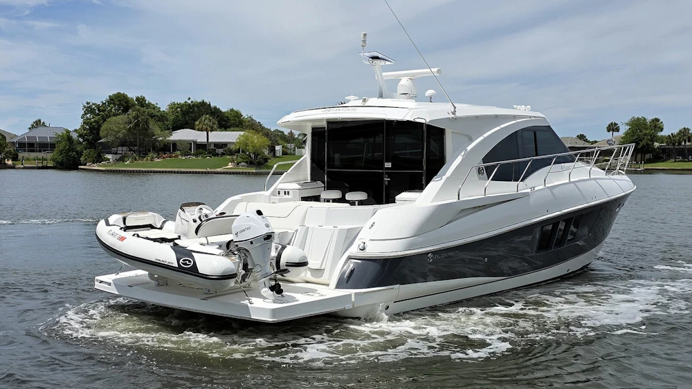 Cruisers Yachts Cantius 45 Yacht For Sale