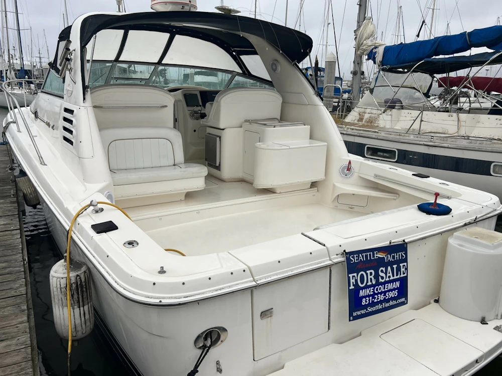 Sea Ray 330 Yacht For Sale