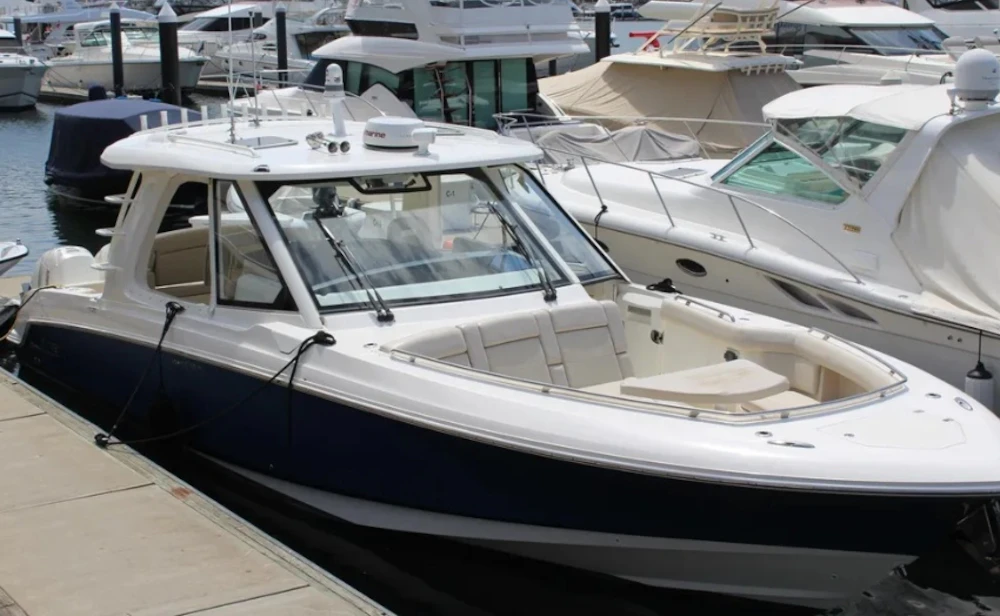 Boston Whaler 380 Realm Yacht For Sale