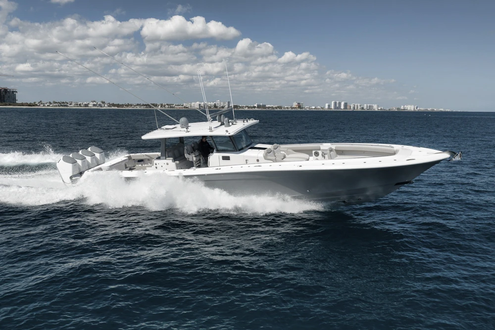 HCB 53 Suenos Yacht For Sale