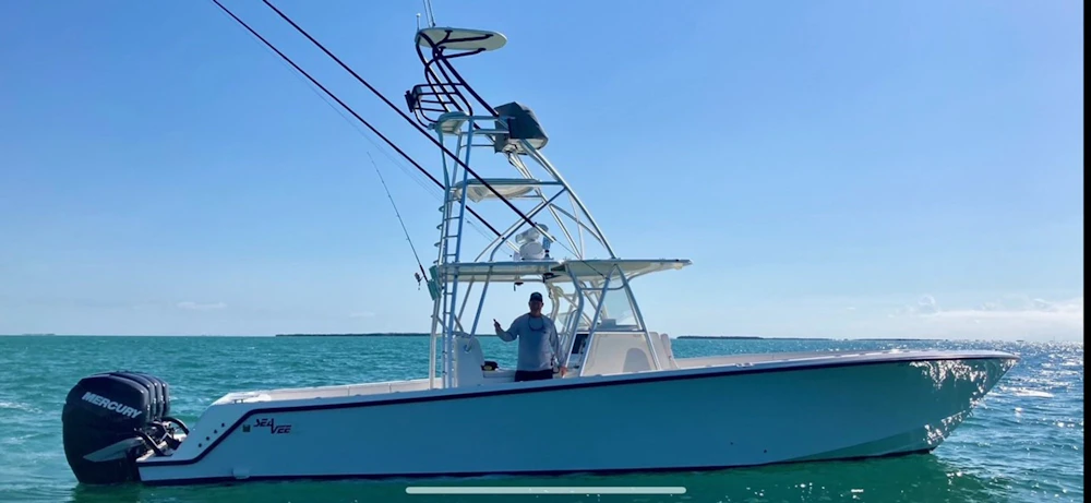 SeaVee 390Z Yacht For Sale