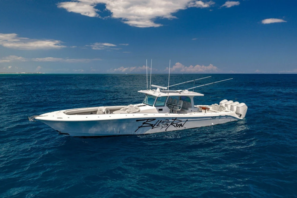HCB Suenos Yacht For Sale