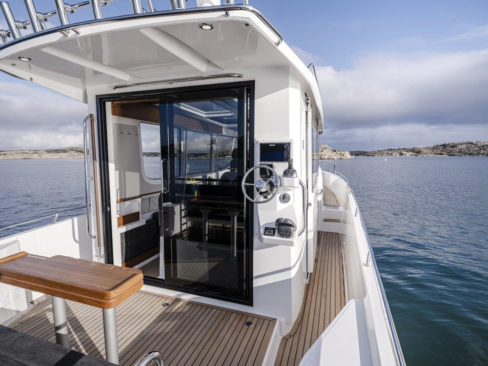Nimbus Sport Coupe 42 Yacht For Sale