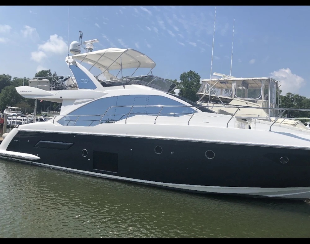 Azimut 50 Flybridge Yacht For Sale