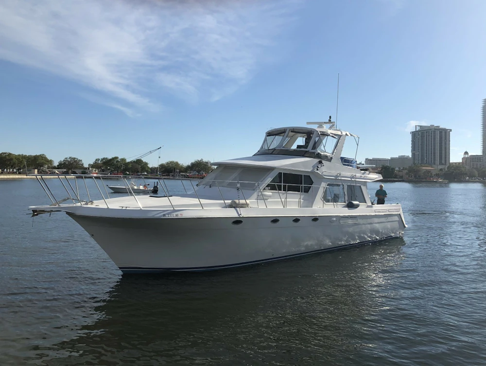 Navigator 5300 Yacht For Sale