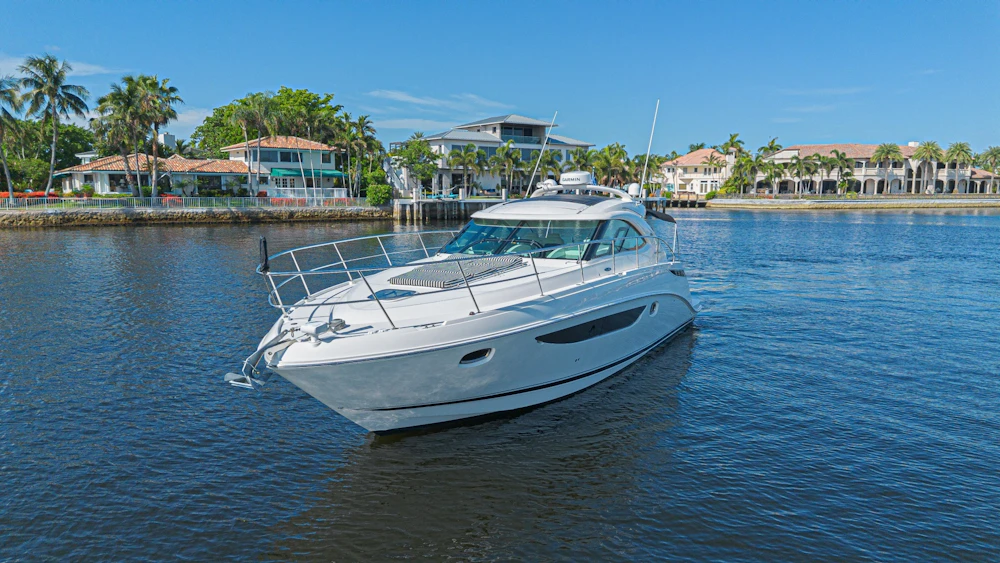 Sea Ray  Yacht For Sale