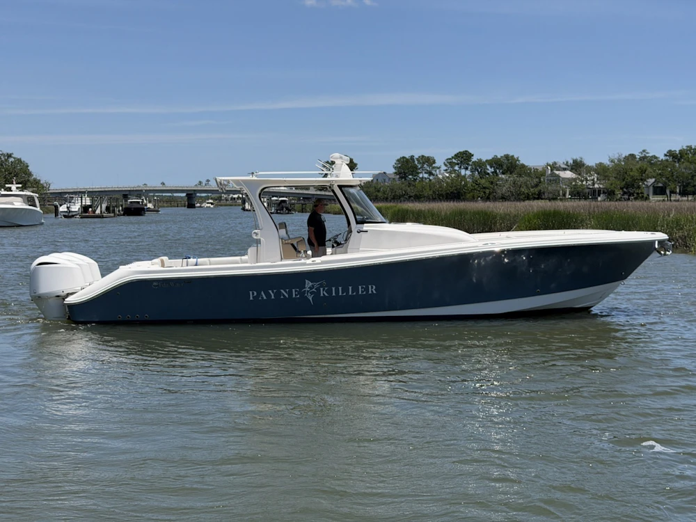 Edgewater 368 CC Yacht For Sale