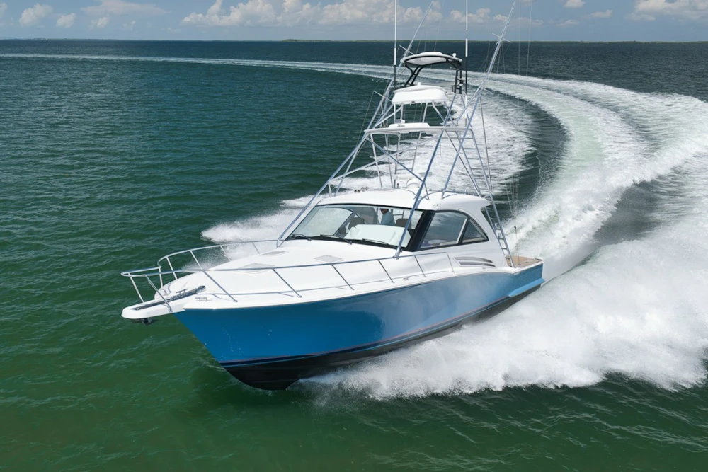 Hatteras GT45X Yacht For Sale