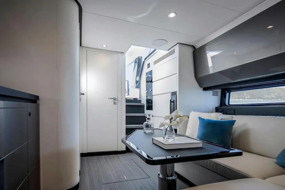 Azimut  Yacht For Sale