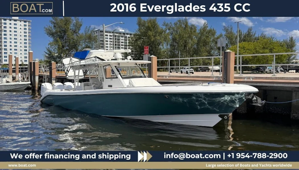 Everglades 435 CC Yacht For Sale