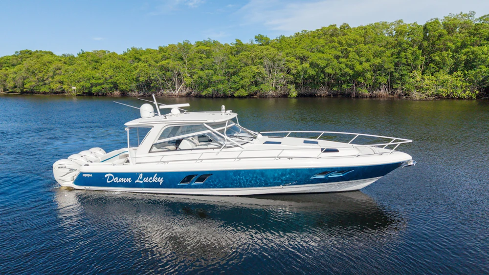 Intrepid 475 Sport Yacht Yacht For Sale