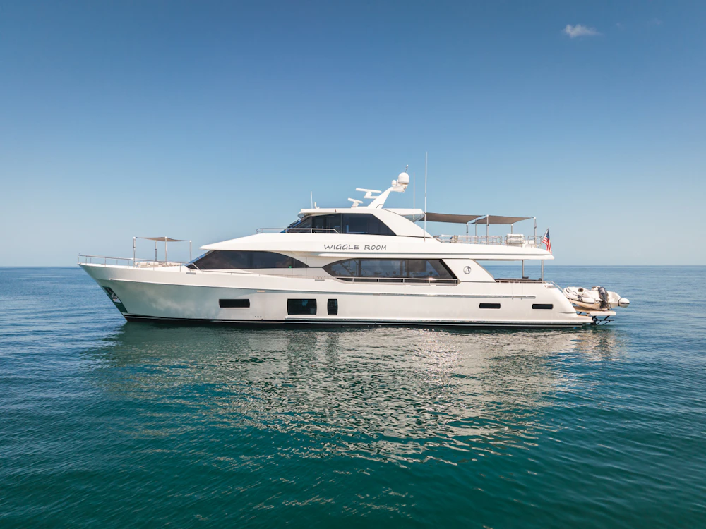 Ocean Alexander 100 MY Yacht For Sale