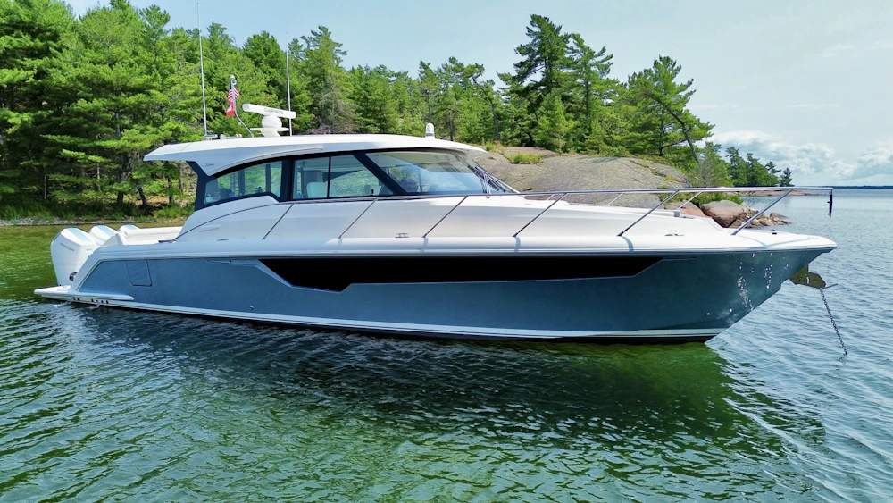 Tiara Yachts 48 LE Yacht For Sale