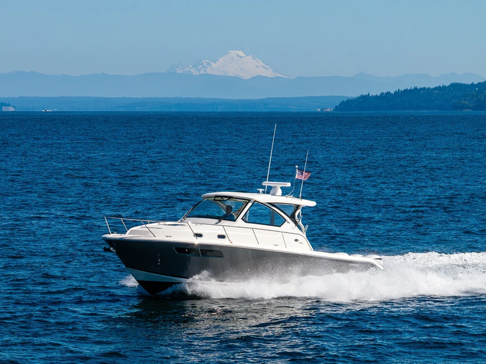 Pursuit OS 355 Yacht For Sale