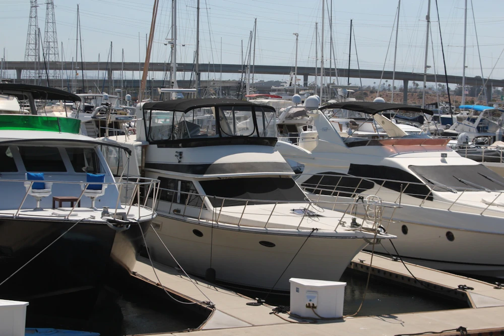 Californian Aft Cabin Yacht For Sale