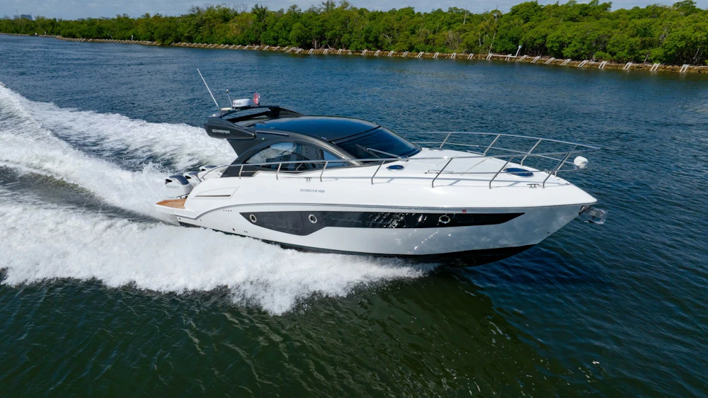 Schaefer 400 Sport Yacht For Sale
