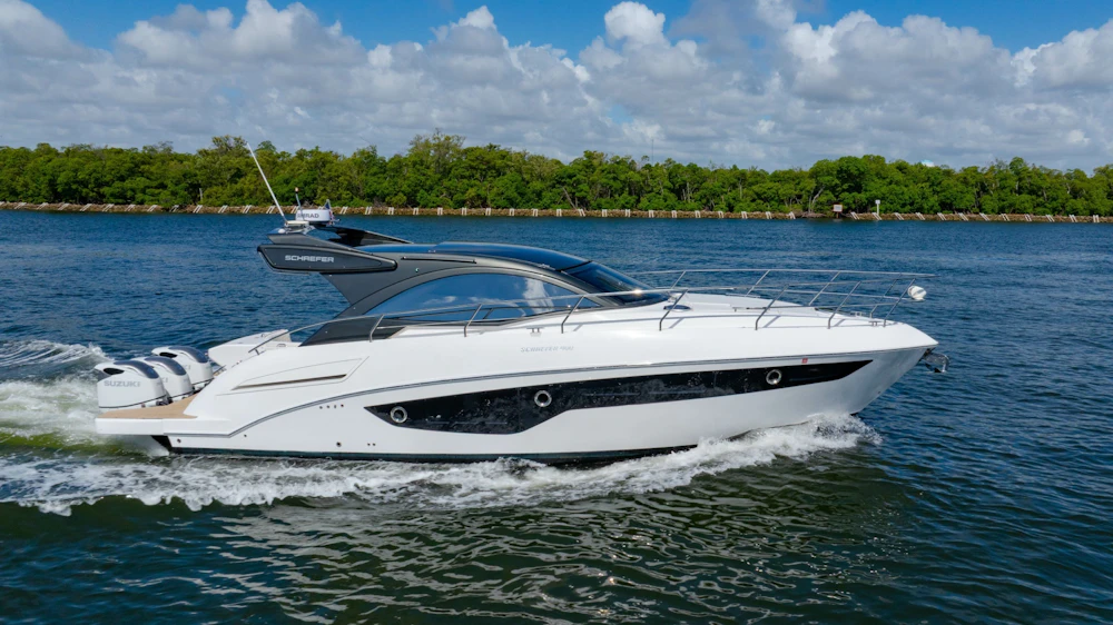 Schaefer 400 Sport Yacht For Sale