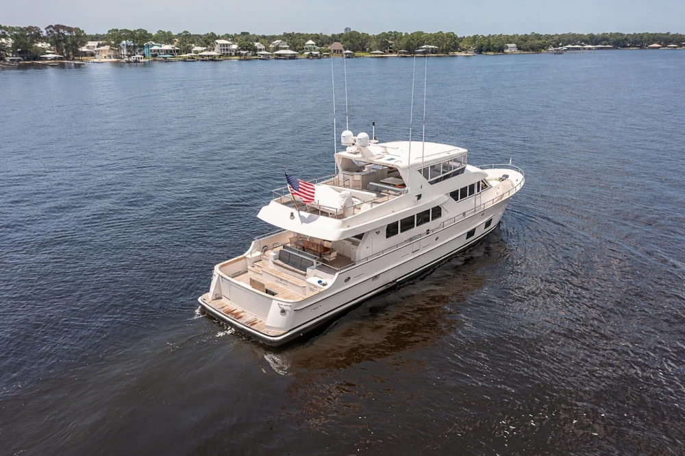 Paragon 92 Yacht For Sale