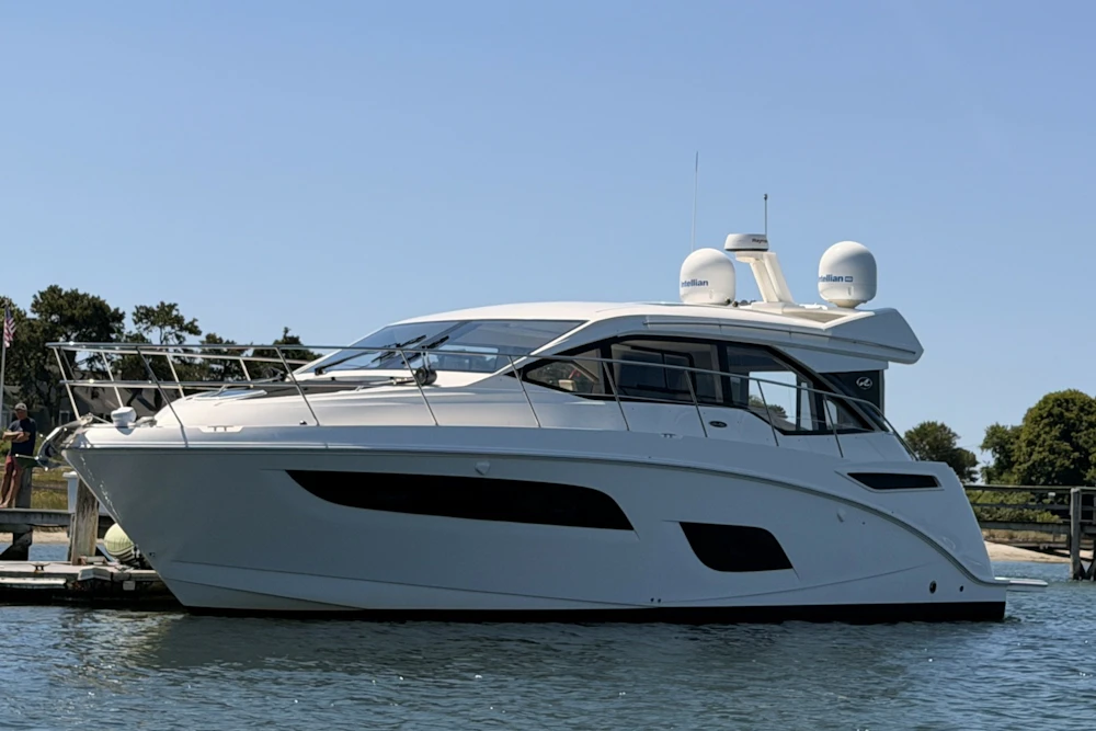 Sea Ray 460 Sundancer Yacht For Sale