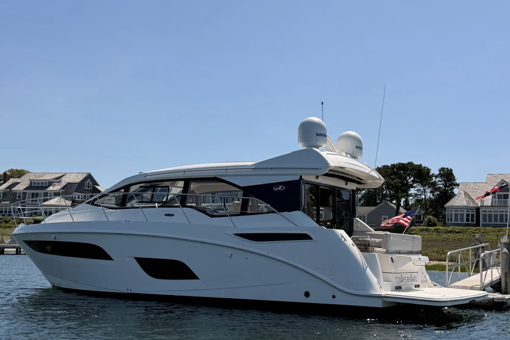 Sea Ray 460 Sundancer Yacht For Sale
