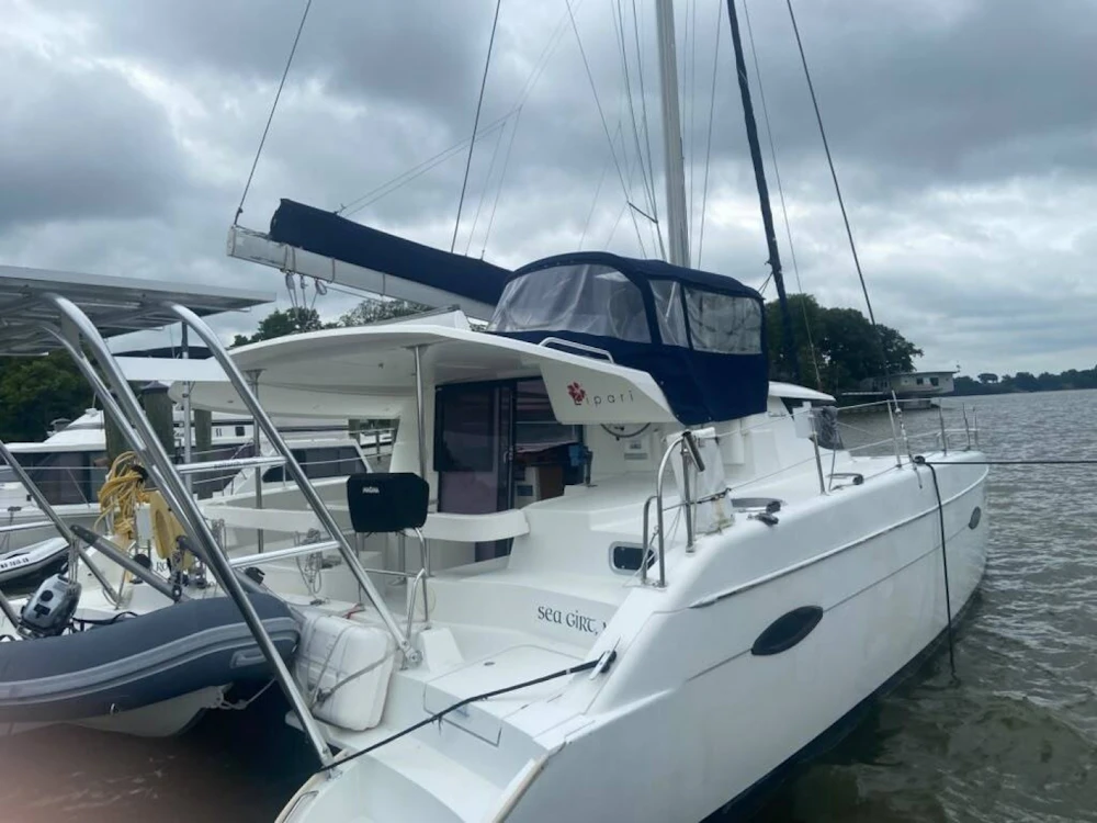 Fountaine Pajot Lipari Yacht For Sale