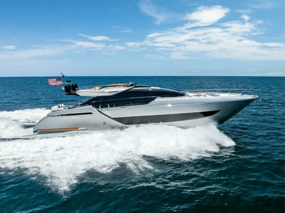 Riva Folgore Yacht For Sale