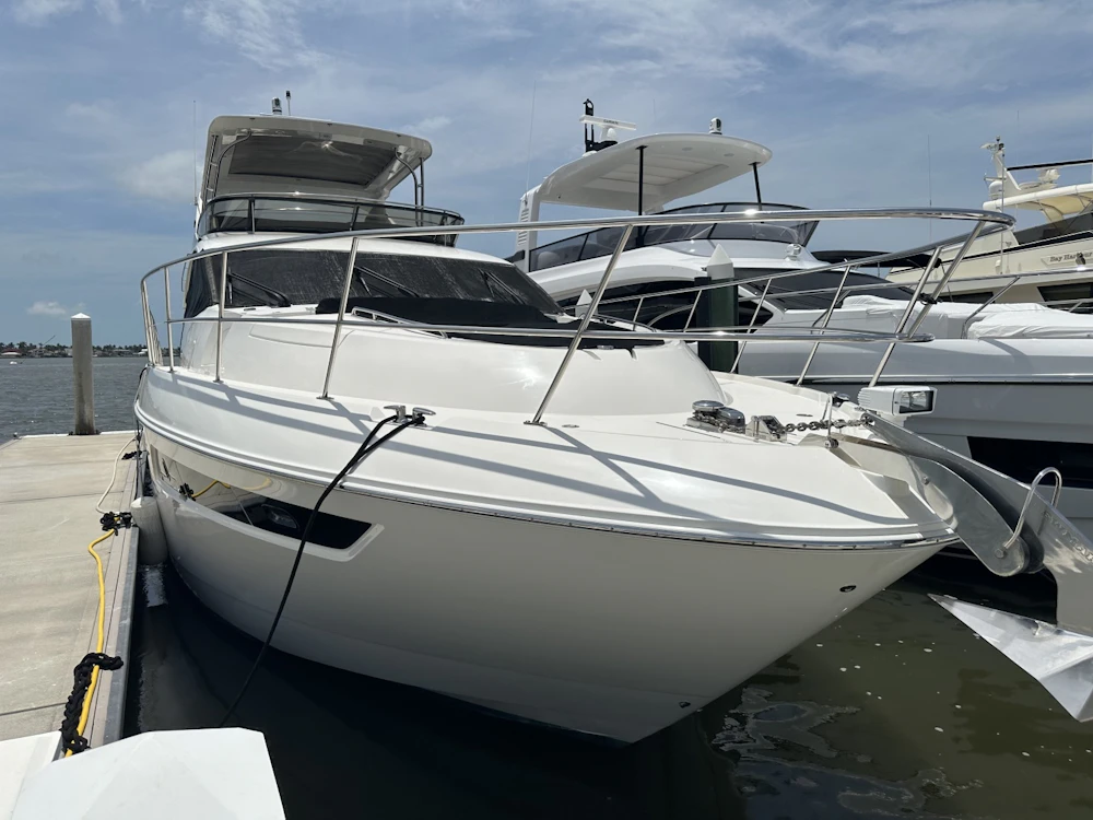 Sea Ray L650 Fly Yacht For Sale
