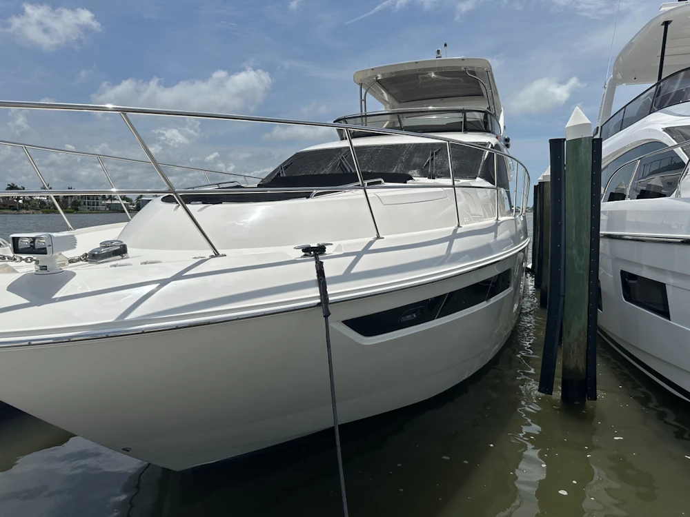Sea Ray L650 Fly Yacht For Sale