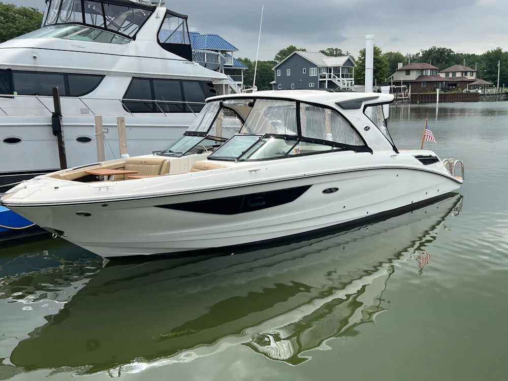 Sea Ray 350 SLX Yacht For Sale
