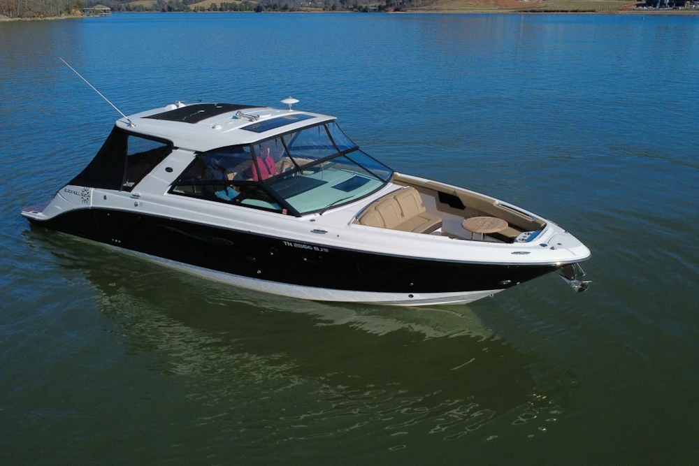 Sea Ray SLX 400 Yacht For Sale