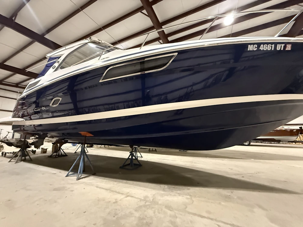 Regal 35 Sport Coupe Yacht For Sale