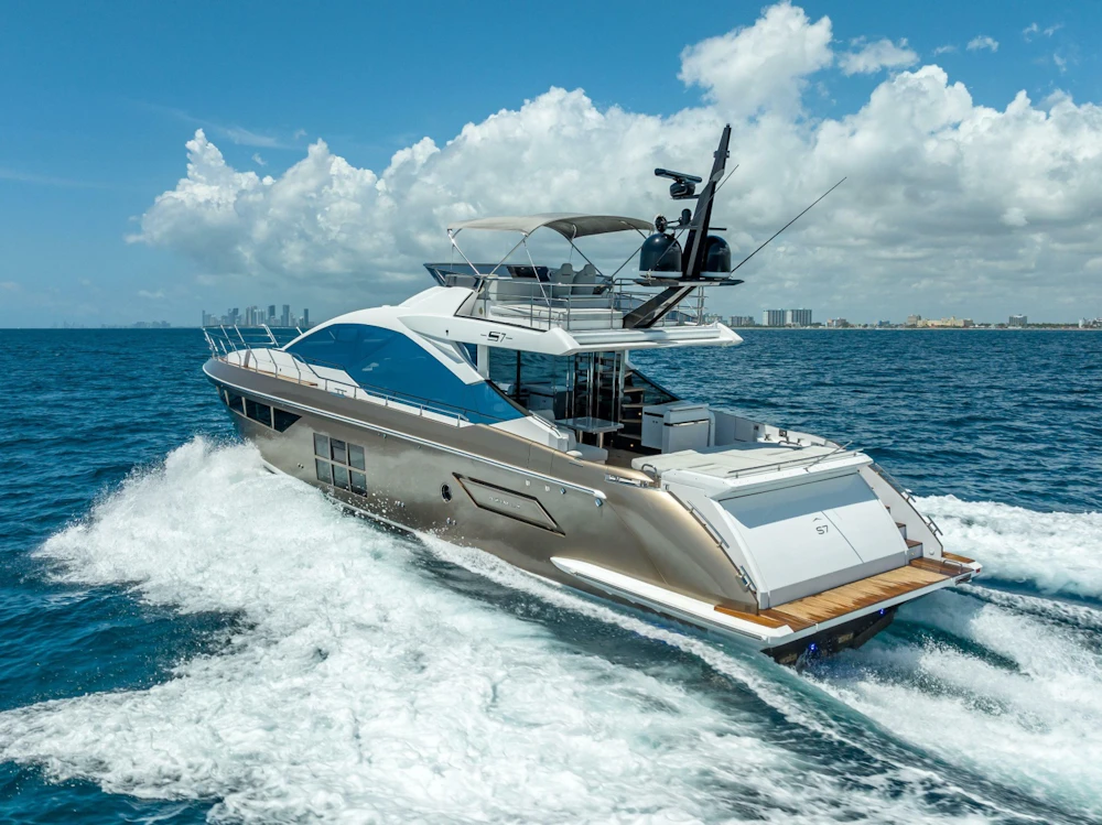 Azimut S7 Yacht For Sale