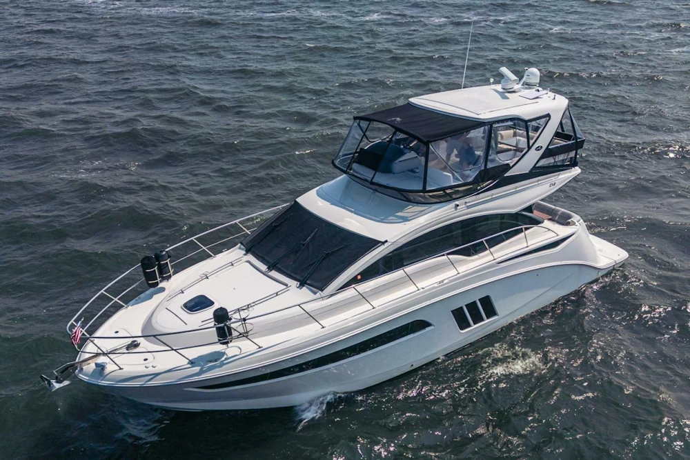 Sea Ray 510 Fly Yacht For Sale