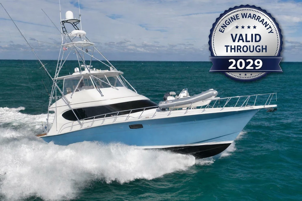 Hatteras GT70 Yacht For Sale