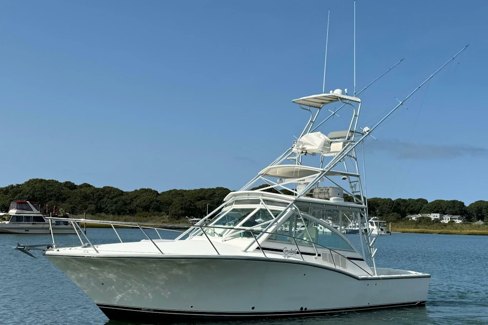 Carolina Classic 35 Express Yacht For Sale