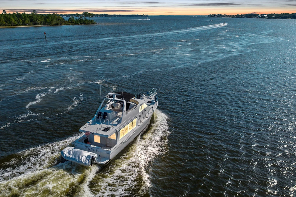 Meridian 490 Pilothouse Yacht For Sale
