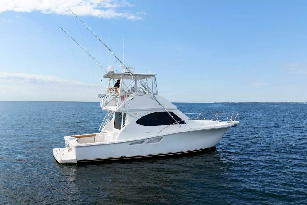 Tiara Yachts 3900 Convertible Yacht For Sale