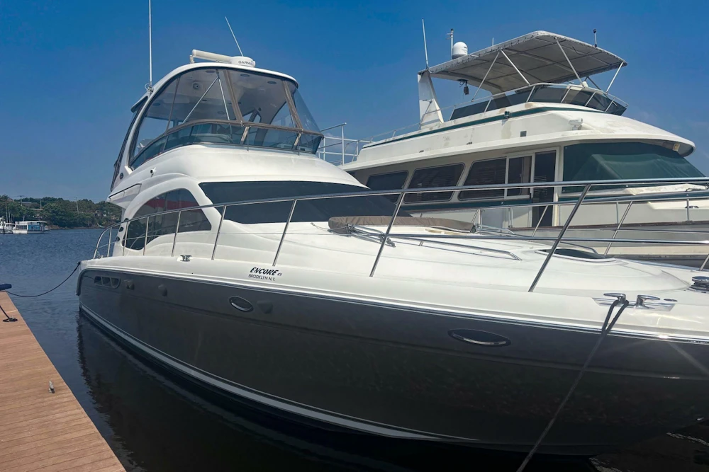 Sea Ray 52 Sedan Bridge Yacht For Sale