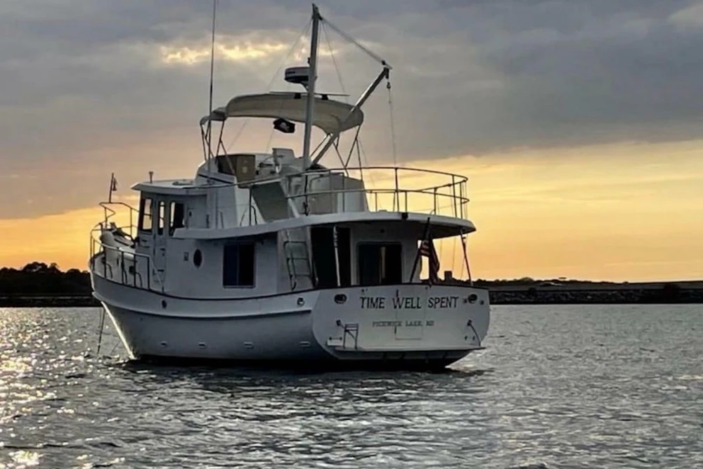 Kadey-Krogen 39 Yacht For Sale