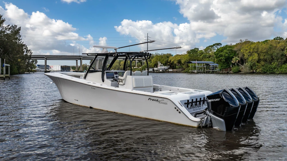 Front Runner 39 Center Console Yacht For Sale