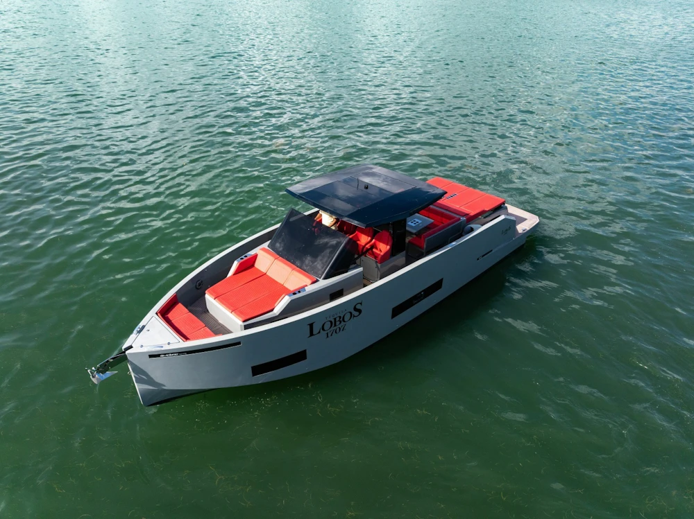 De Antonio D42 Open Yacht For Sale