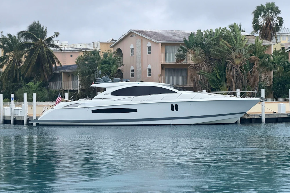 Lazzara Yachts LSX 75 Yacht For Sale