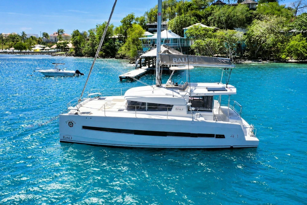 Bali 4.1 Yacht For Sale