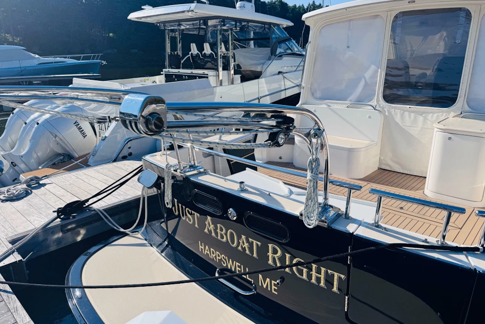 MJM 40z Yacht For Sale