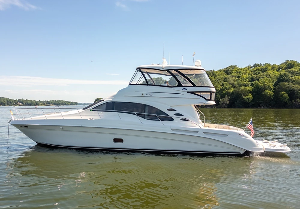 Sea Ray 580 Sedan Bridge Yacht For Sale
