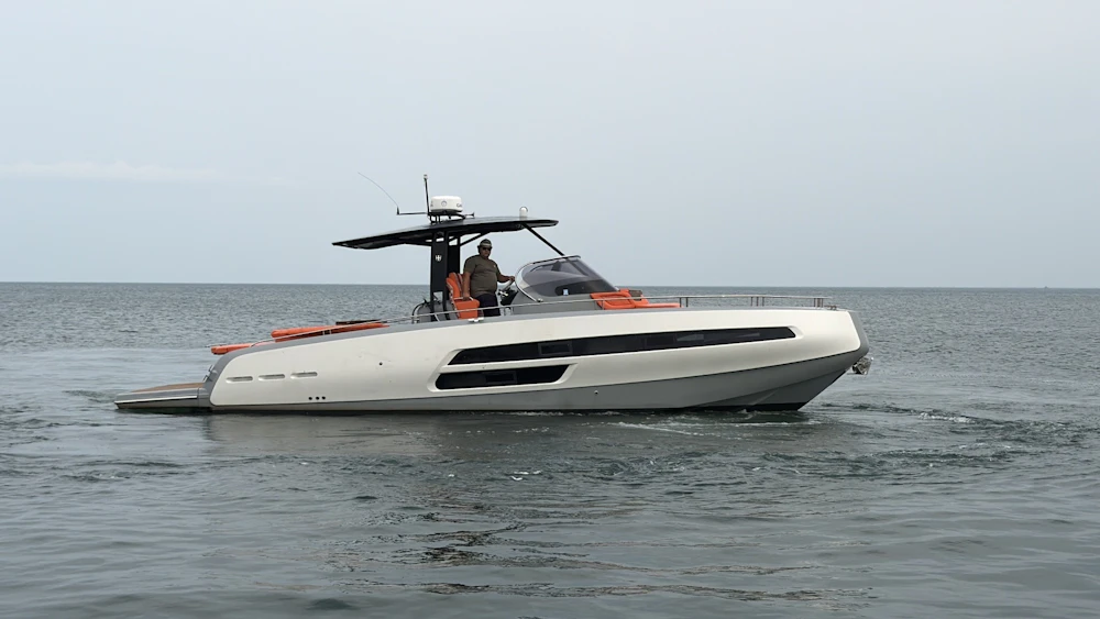 Invictus  Yacht For Sale