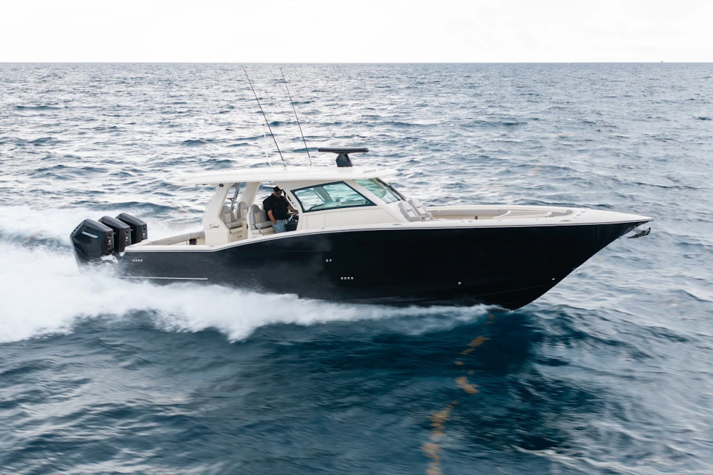 Scout 425 LXF Yacht For Sale