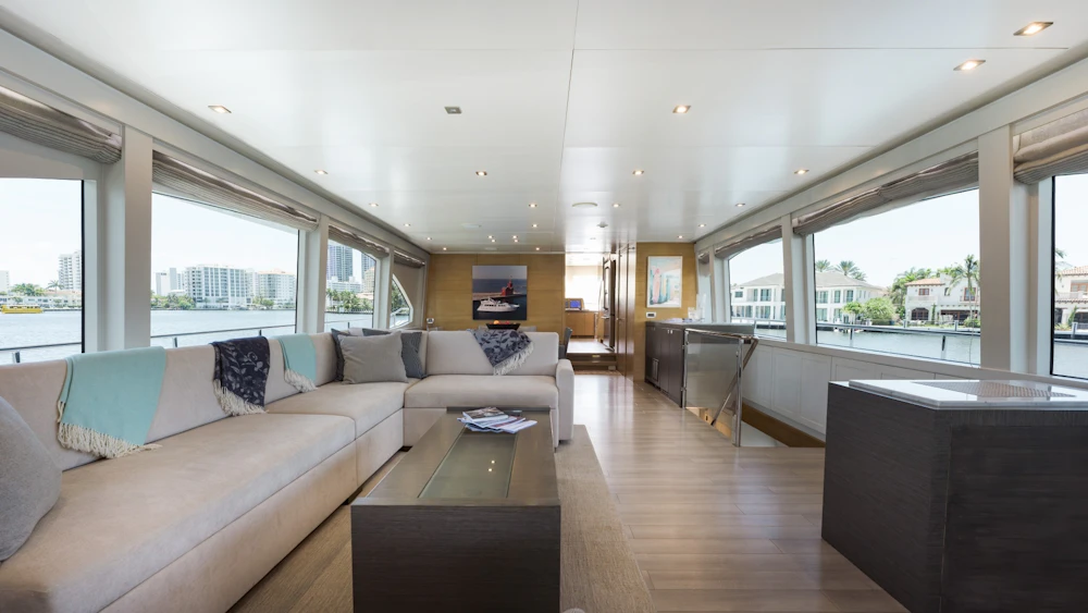 Hargrave FB with Hardtop Yacht For Sale