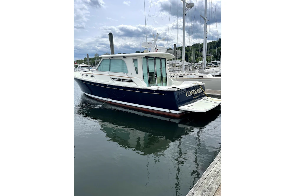 Back Cove 37 Yacht For Sale