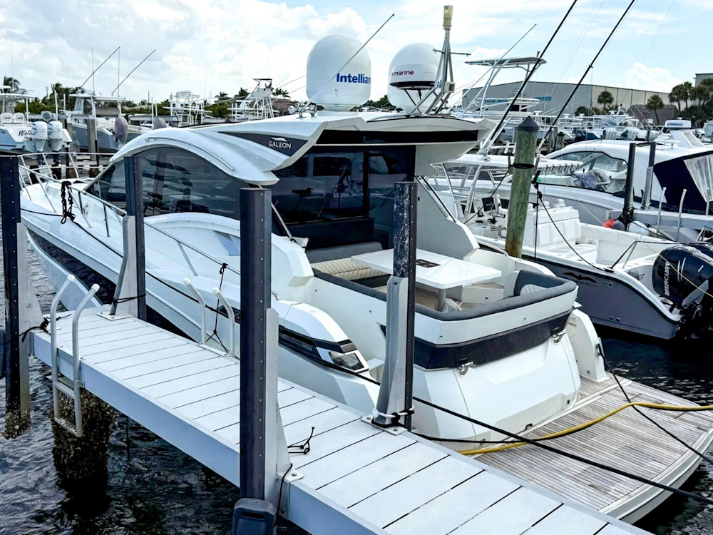 Galeon  Yacht For Sale